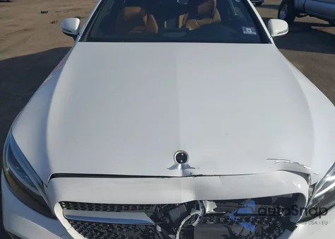 2020 Mercedes-Benz C 300 4Matic из США, поврежденный, VIN WDDWJ8EB3LF960968